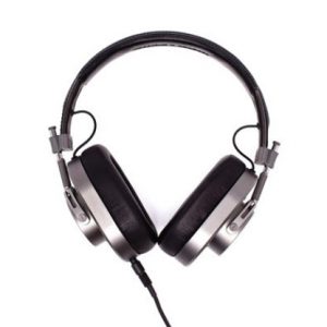 MASTER & DYNAMIC MH40 Headphones