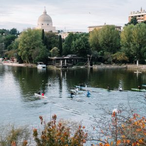 rowers in rome spring